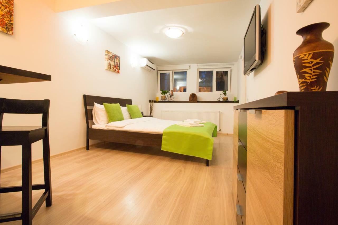 Heart Of Bucharest Studio Экстерьер фото